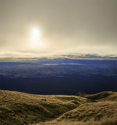 В начале дня на склоне вулкана Mt.Egmont/Taranaki.