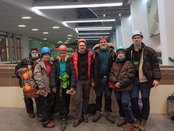 Часть группы в пермском аэропорту.