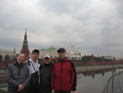 Прогулки по Москве. Возле Кремля.