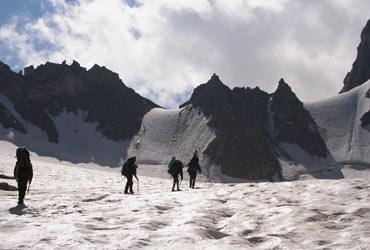 Фото 13. Перевальный взлёт перевала Голубева (2А).