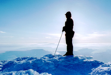 Фото 21. Вид с вершины на юг.